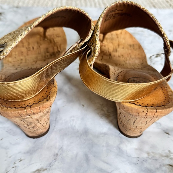 White Mountain Gold Wedge Sandals with Cork Heel - Picture 3 of 4